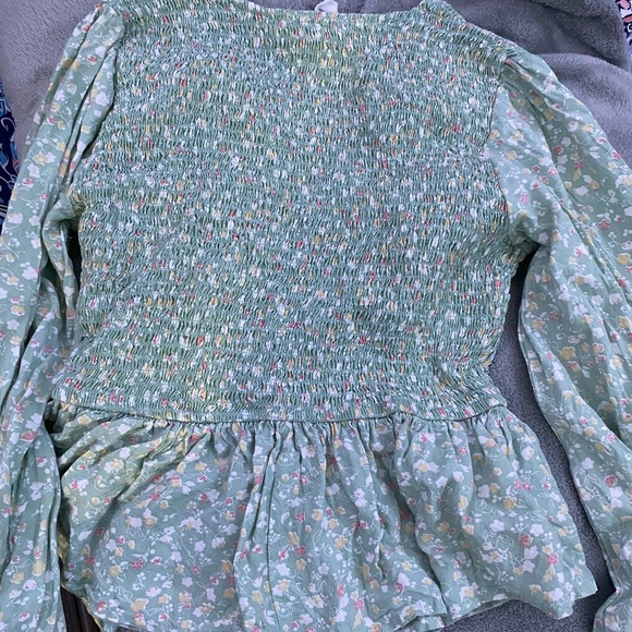 Smocked blouse - Picture 2 of 4